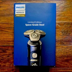 Philips Norelco S9000 Prestige Space Grade Steel Trimmer — NEW WITH BOX